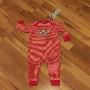 Bass Pro Shops Red & White Striped Sleeper